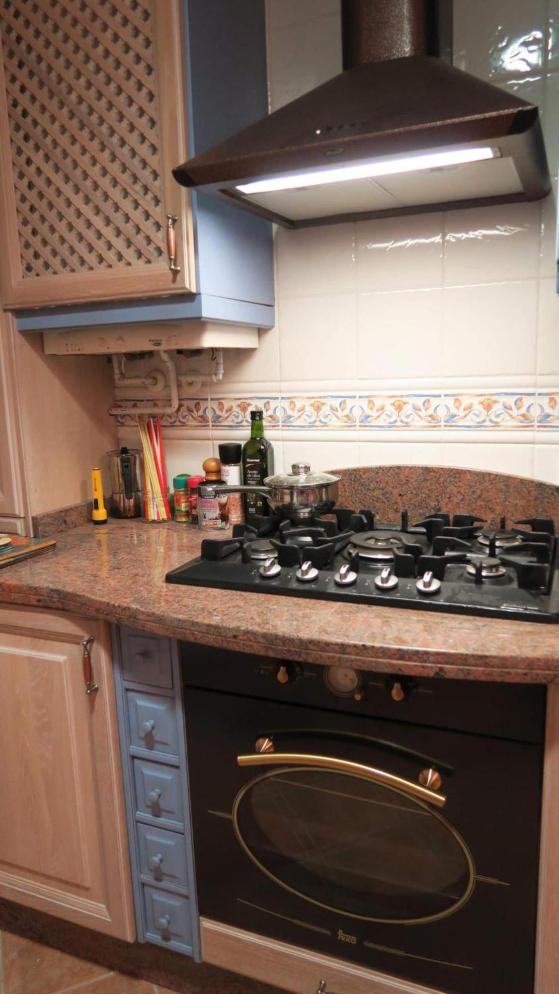 Charming Albaicin Patio Flat Free Onsite Parking Apartment *